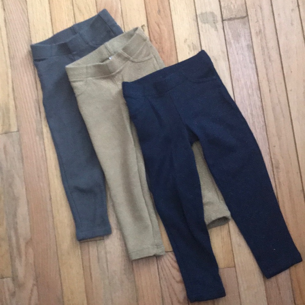 Bundle of 3 toddler pants